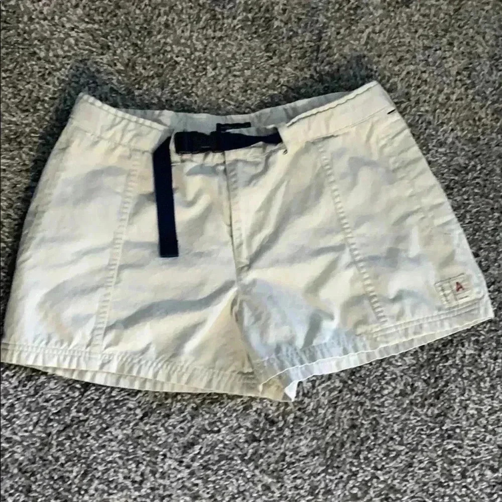 Women’s American Eagle Khaki Shorts - Size 8